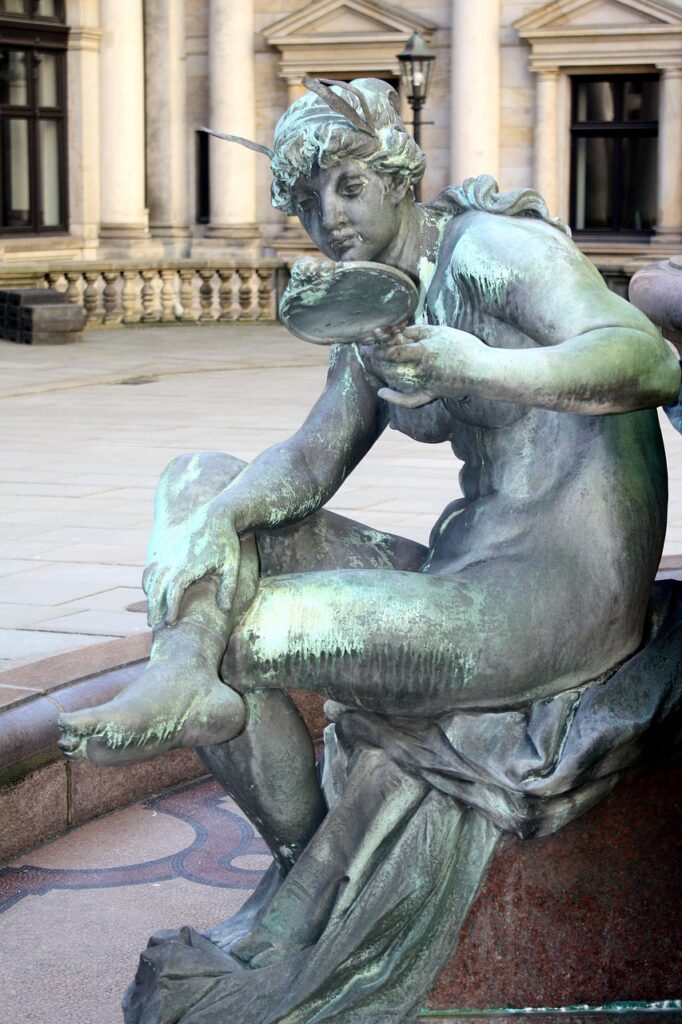 sculpture, statue, art, people, hamburg, hanseatic city of hamburg, hamburgensien, hygieia fountain, town hall, vanity, self-love, narcissistic