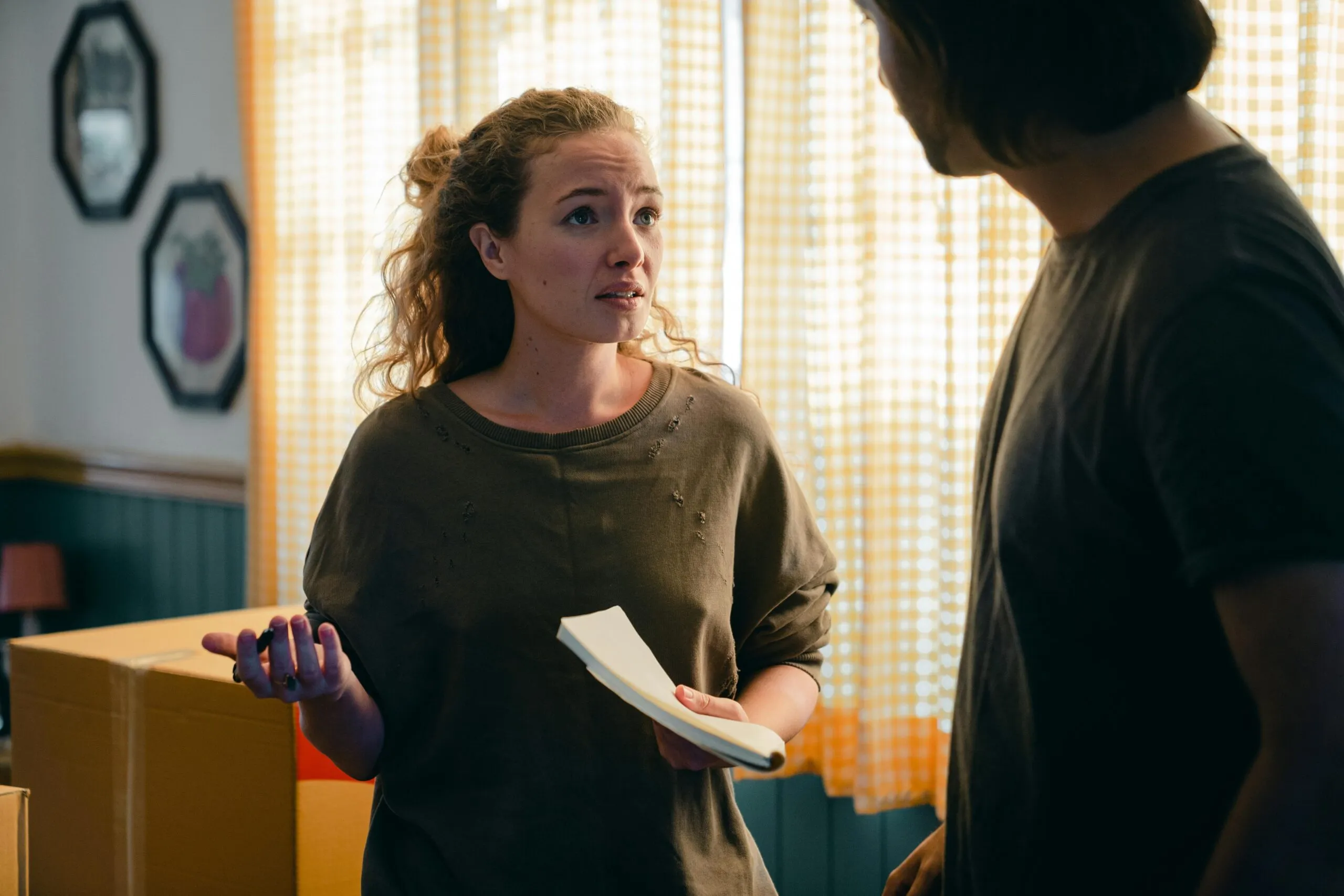 Couple having a difficult conversation about assumptions in their relationship